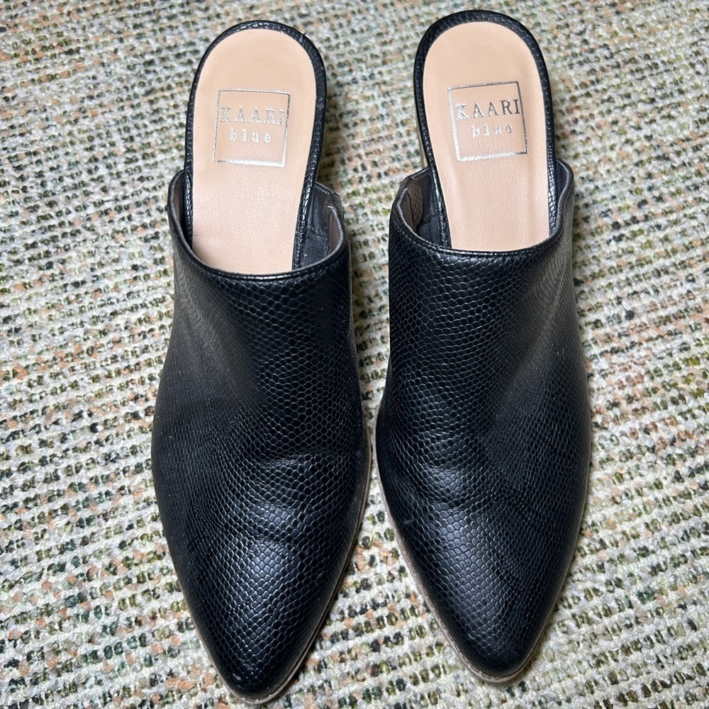 Cari Blue | women size 8.5 | mule